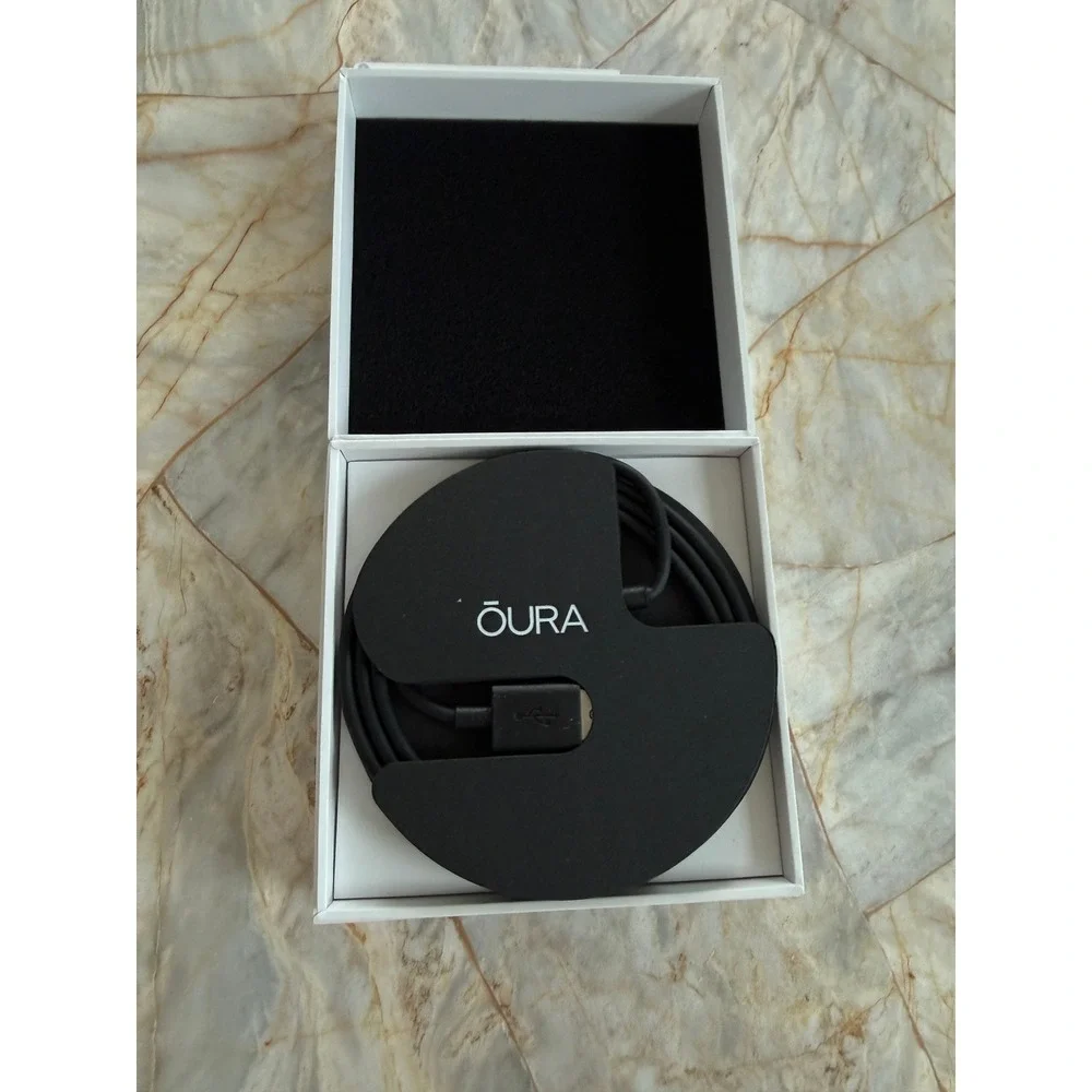Oura Ring Gen 3 Charging Dock and‎ USB-C Cable Black Replacement Base